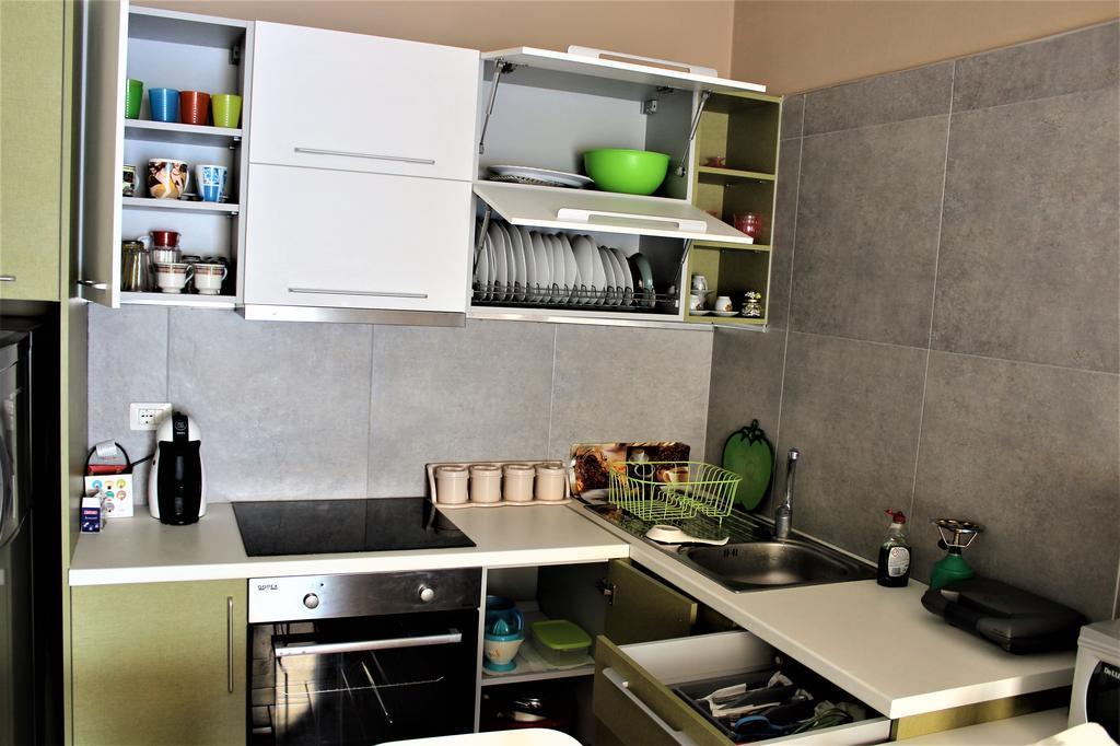 Seaside Apartment Sarandë Exteriör bild