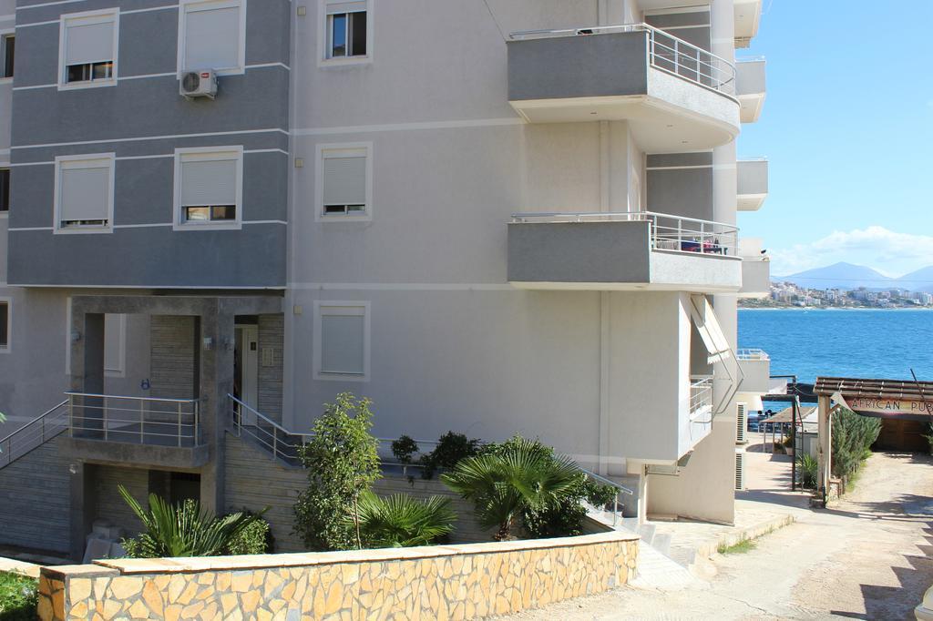 Seaside Apartment Sarandë Exteriör bild