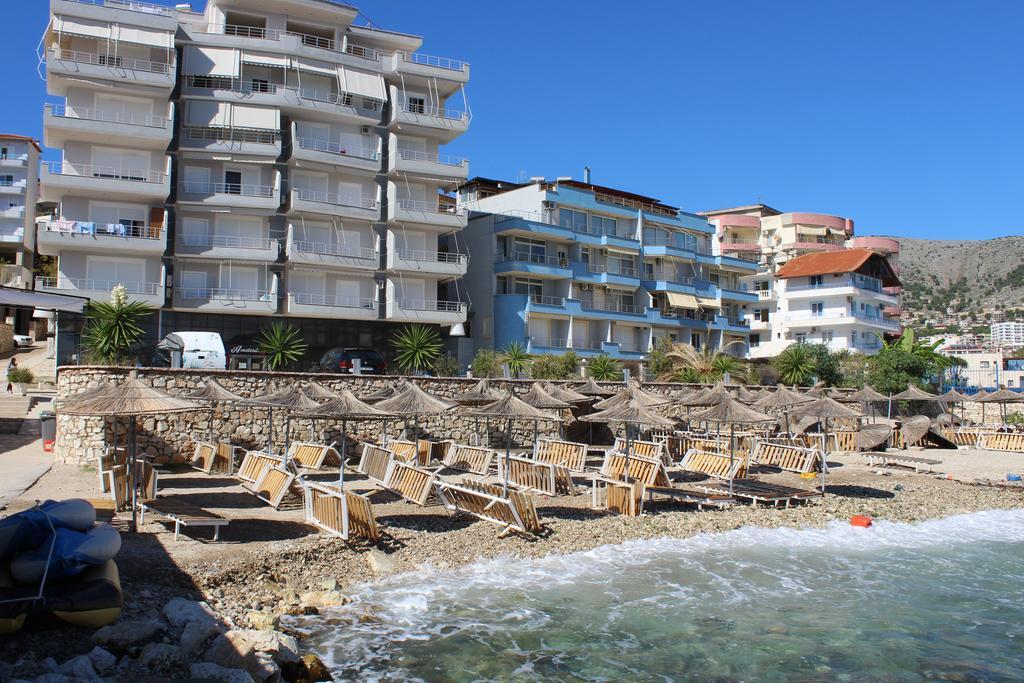 Seaside Apartment Sarandë Exteriör bild